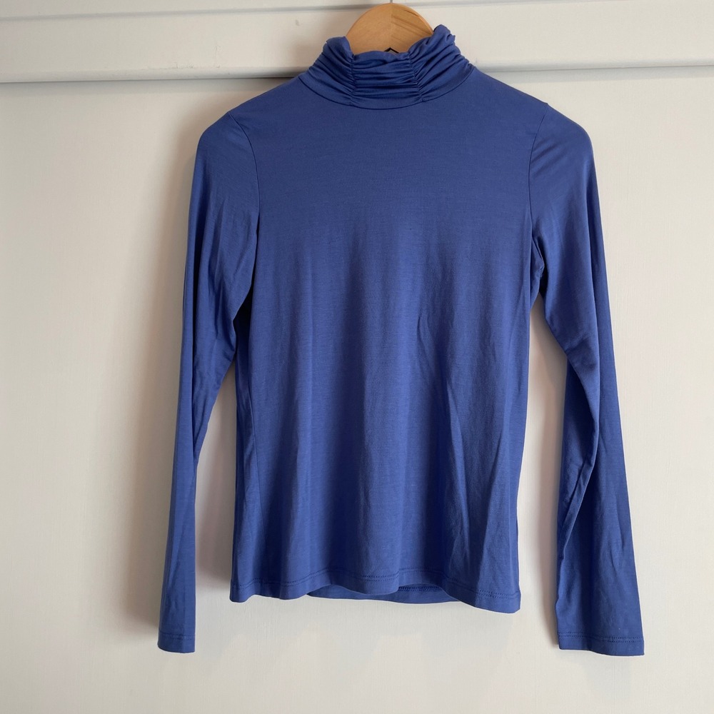 Leo & Nicole‎ Blue Ruched Turtleneck Long Sleeve Top Women Size S